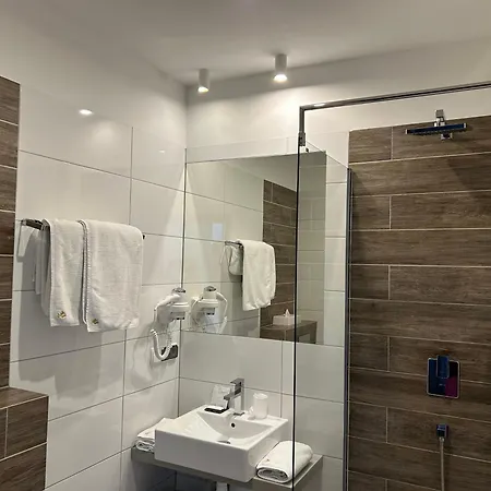 Hotel Rest Varia 3*